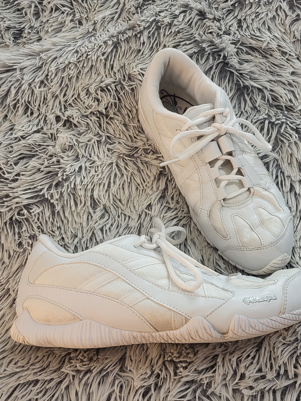All-White Women's Athletic Sneakers with Lace-Up Comfort